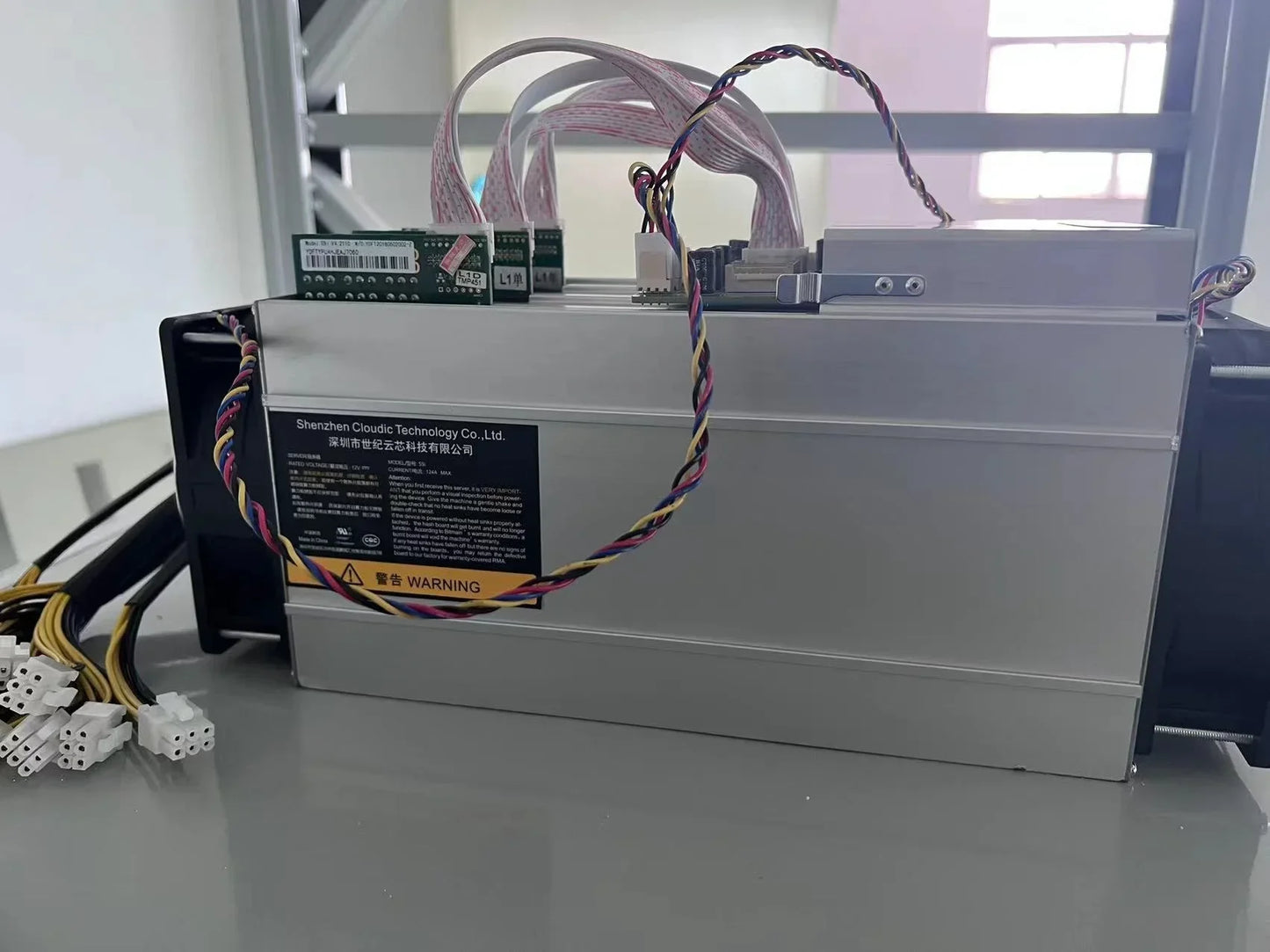90%-95% New Antminer S9i 14Th/s with PSU Bitmain S9i 14T Bitcoin Miner 1350W BTC ASIC Miner Mining Machine Than S9 S9j 13.5T